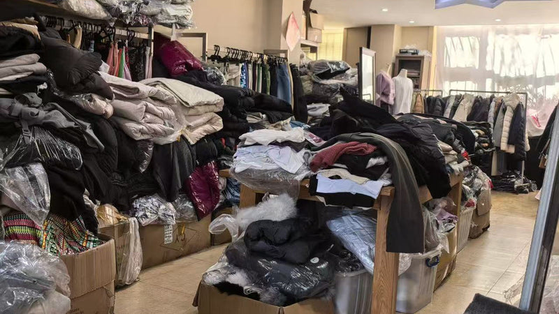 How to Buy Clothes in Bulk for Resale – A Practical Guide for Boutique Owners and Online Sellers