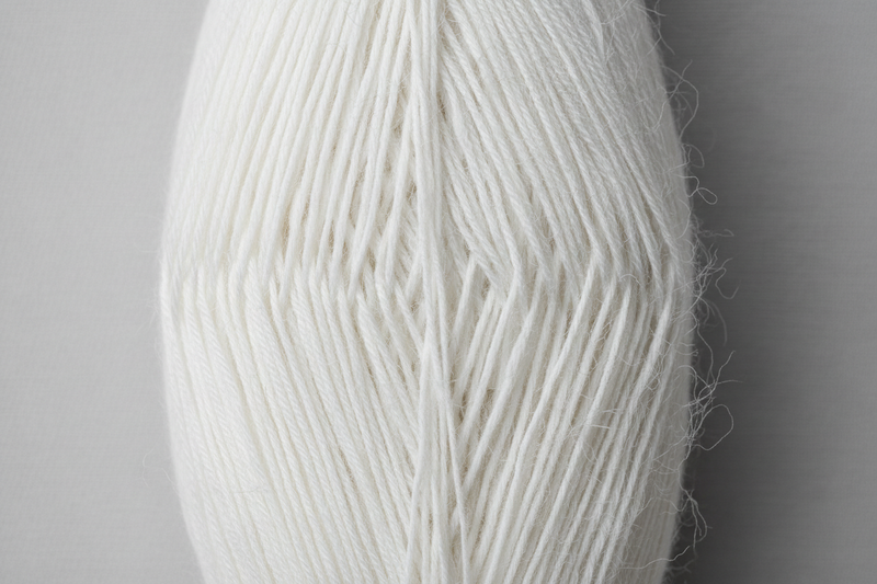 Long-Staple Combed Cotton: Eliminating Short-Fiber Fuzz in Luxury Custom Garments