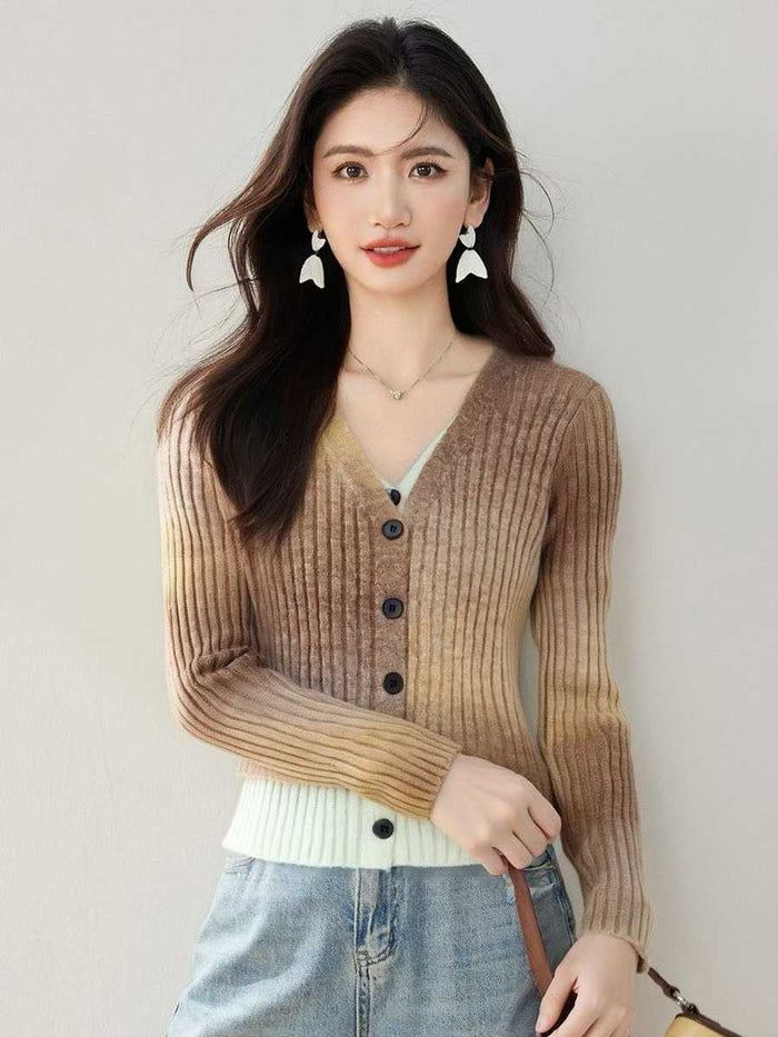 100 Sets Bulk Women’s Ribbed Ombre Knit Cardigan Faux Two-Piece Set – High-Value Boutique Liquidation – Gradient V-Neck Layered Sweaters – Ready-to-Ship Factory Tail Order