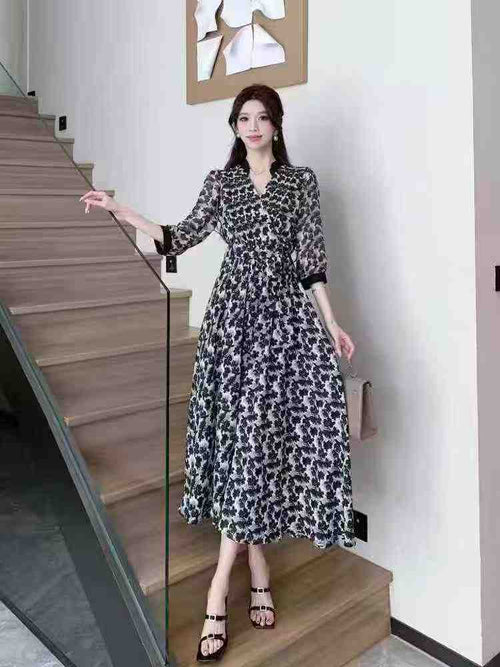 50pcs Wholesale Vintage Floral Midi Dresses – Soft Waist Fit & Flowy Boutique Style – Spring Summer Casual Wear – Clearance Stock Lot for Small Retailers
