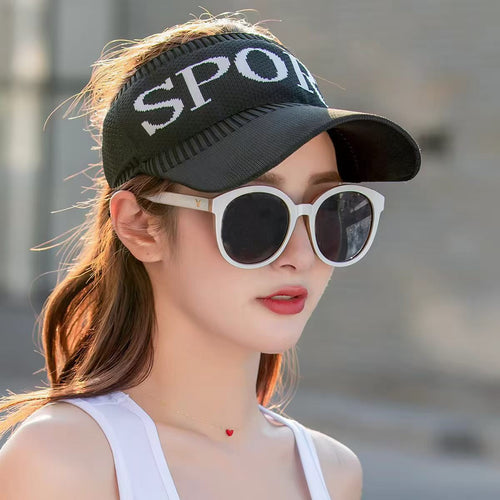 2083pcs Wholesale Unisex Sport Visor Caps Black & White – Lightweight Summer Sun Hats for Outdoor Use – Low-Cost Overstock Clearance Lot for Resellers