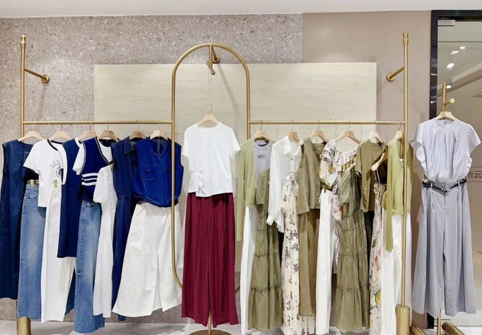 230 Pcs Enruini Mixed Brand Boutique Lot - Urban Aesthetic Summer Women’s Apparel - High-Value Dresses, Knits & Separates - $9.50 Premium Department Store Closeout