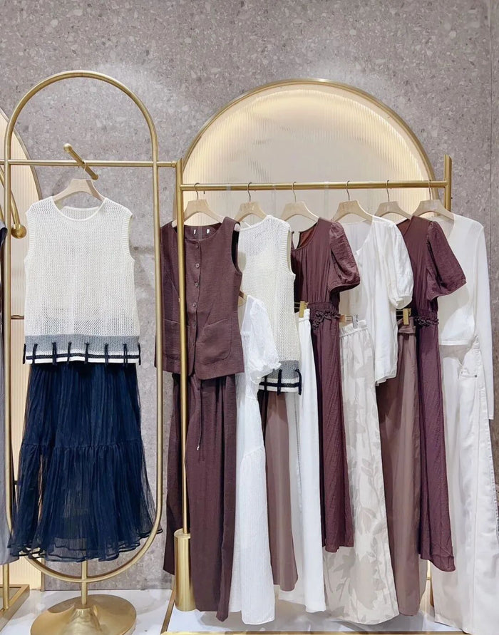 230 Pcs Enruini Mixed Brand Boutique Lot - Urban Aesthetic Summer Women’s Apparel - High-Value Dresses, Knits & Separates - $9.50 Premium Department Store Closeout