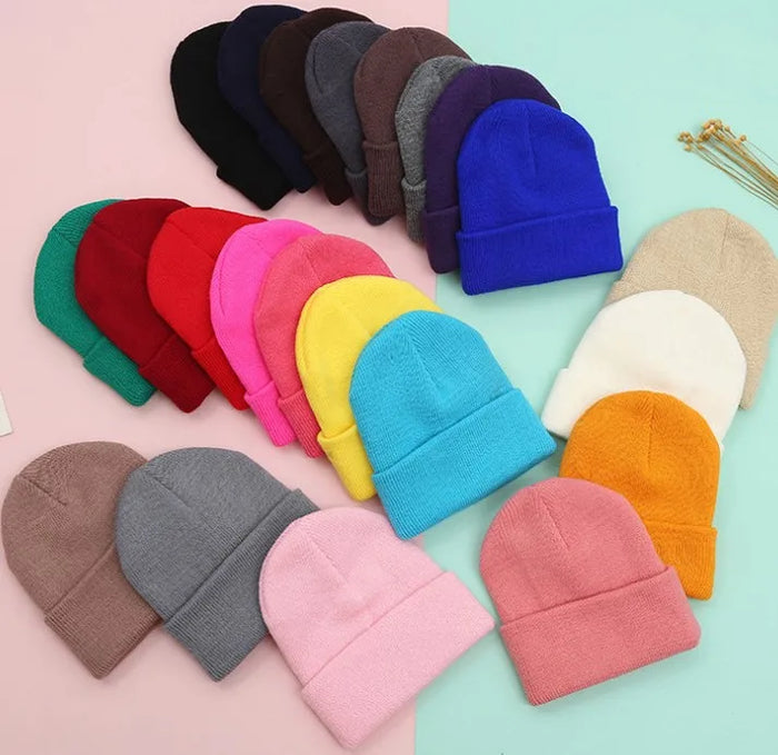 100% Acrylic Jacquard Fabric Custom Logo Striped Winter Ski Traveling Beanie Hats