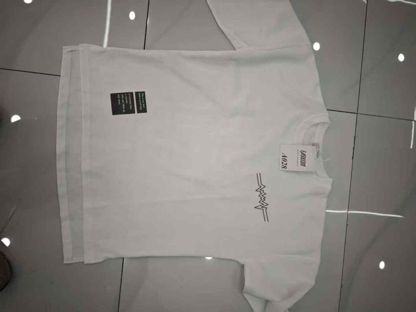 3500pcs Wholesale Mixed Men's T-Shirts - Huge Variety Boutique Styles - Graphic & Basic Tee Liquidation Lot - High-Turnover Reseller Stock - Incredible Value Pallet