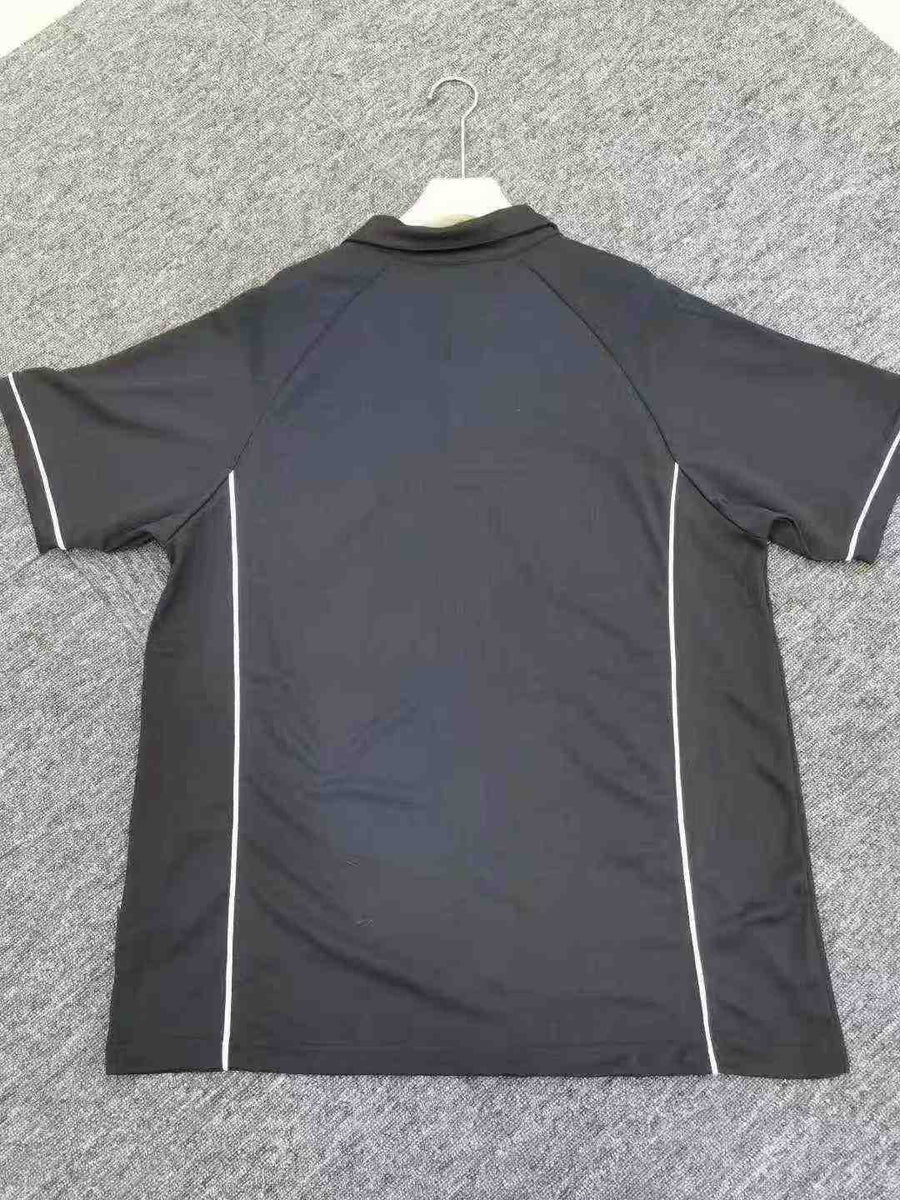 Approx. 2,000pcs Wholesale Men’s Performance Polo Shirts – Black-Dominant Aussie Pacific Clearance Lot – Short Sleeve Workwear / Golf / Uniform Resale Basics – XL Label Mix – Tail-End Special Price Stock