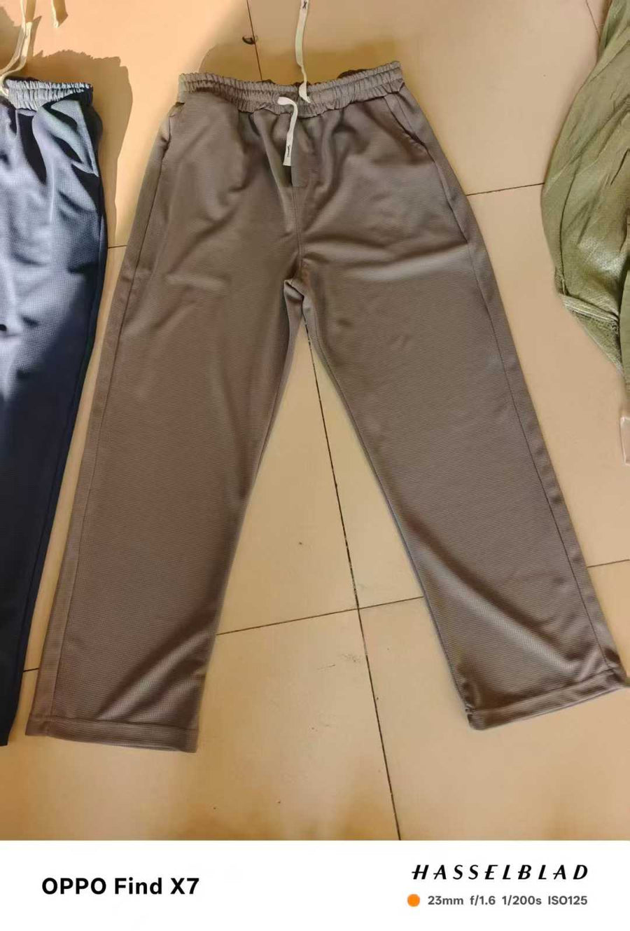 3000pcs Wholesale Men’s Textured Drawstring Pants -Factory Clearance One-Size Easy Fit Lounge Trousers - Black & Coffee Factory Tail Order - $1.90 Clearance Lot