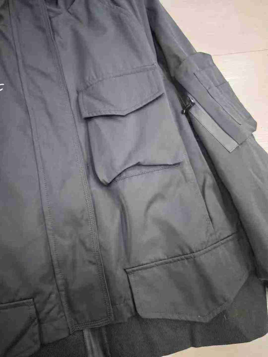 700pcs Men's Urban Techwear Cargo Jackets - Tactical Workwear Liquidation - High-Margin Reseller Stock Lot - Black Utility Outerwear Bulk
