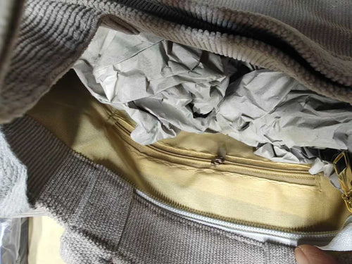 300pcs Minimalist Canvas Tote Bags Bulk Lot – Neutral Grey Zip Closure Shoulder Bags – Everyday Commuter Tote Stock – Boutique Ready Fabric Bags Clearance Deal