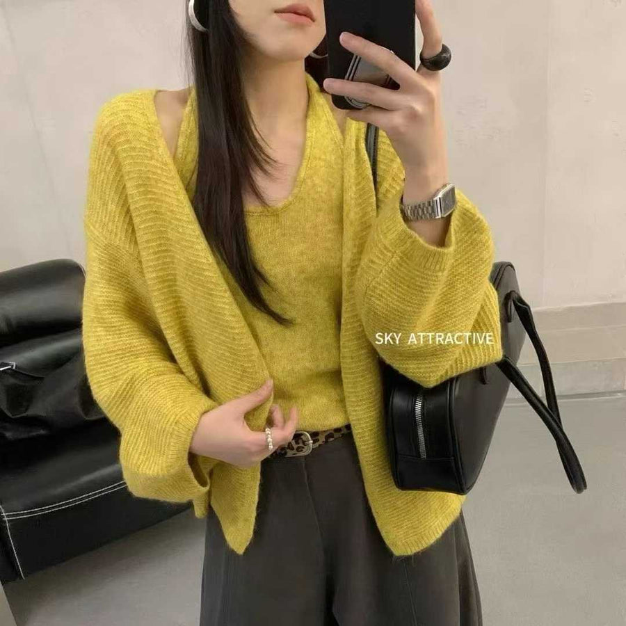 380 Sets Wholesale Soft Knit Cardigan Tank Set – Minimal Everyday Layering Outfit – Boutique Neutral Style Lot – Fall Ready Casual Knitwear Clearance – $2.50 Take-All Stock