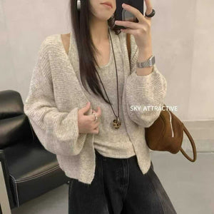 380 Sets Wholesale Soft Knit Cardigan Tank Set – Minimal Everyday Layering Outfit – Boutique Neutral Style Lot – Fall Ready Casual Knitwear Clearance – $2.50 Take-All Stock