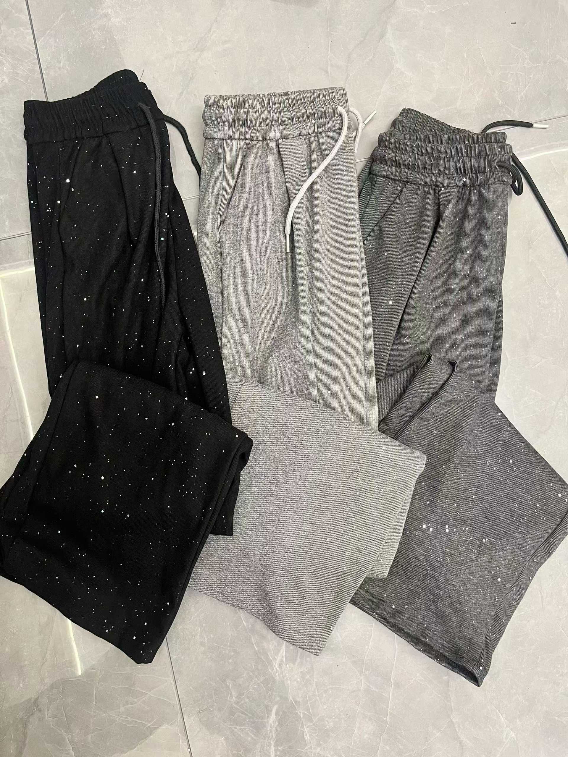 2200 Units Bulk Women’s Shimmer-Thread Ribbed Lounge Pants - High-Value Metallic Shine Wide-Leg Trousers - Take-All Inventory Liquidation - Versatile Streetwear Fashion Stock Lot