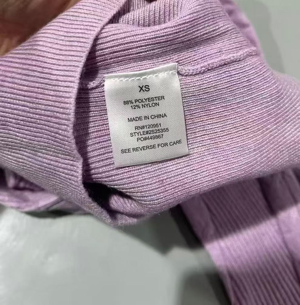 3300pcs Pink Rose Cross-Wrap Cropped Knit Sweater – Women’s Boutique Ribbed V-Neck Cable Texture Top – Soft Lilac Everyday Going-Out Layer – $3 Factory Surplus Stock Lot for Small Boutiques & Online Resellers