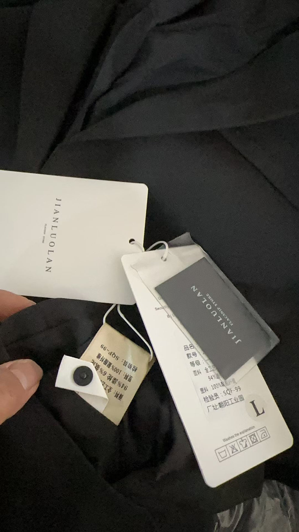 3000pcs Bulk Women’s Minimalist Black Blazer - Oversized Aesthetic Tailored Jacket -Wholesale Liquidation Lot - High-Value Boutique Essential Overstock