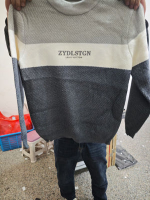 10,000+ pcs Mixed Style Knit Sweaters Bulk Stock – Soft Crewneck & Pattern Winter Pullovers – Affordable Overstock Clothing for Boutiques & Resellers (US/EU Size Range, Clearance Lot)