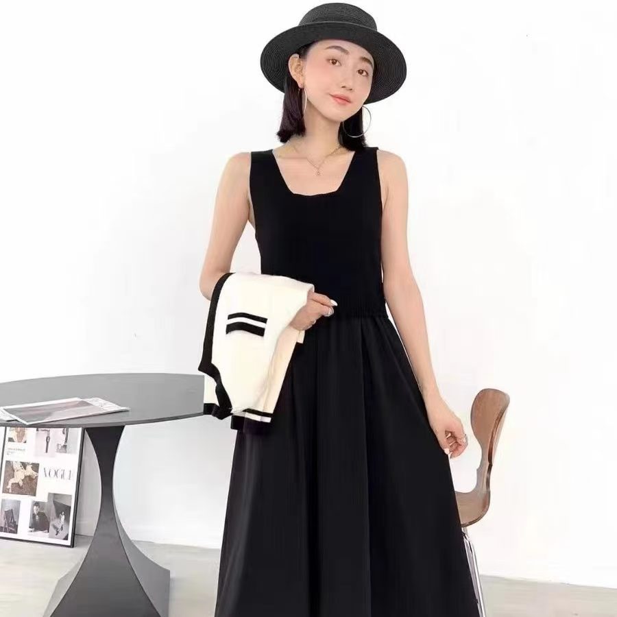 600pcs Ice-Silk Contrast Trim Knit Dress & Cropped Cardigan Set – Boutique-Ready Black Cream Matching Womenswear Stock Lot – Soft Stretch One-Style Tail Order Clearance with Easy Resale Appeal