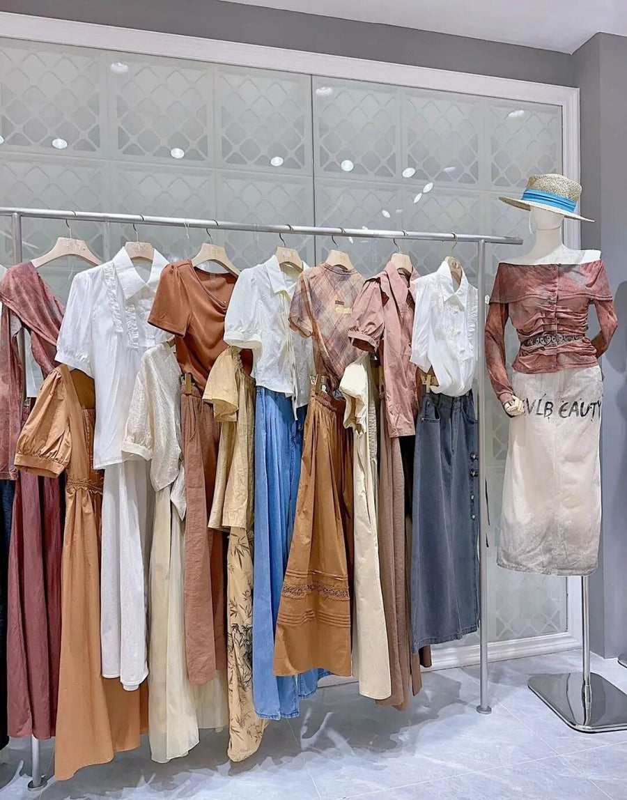 256 Pcs LSXY Aesthetic Women's Summer Stock Lot - High-End Designer Mixed Apparel Bundle - Retro & Sweet-Cool Style Boutique Liquidation - $19.80/unit Premium Tail Order Inventory