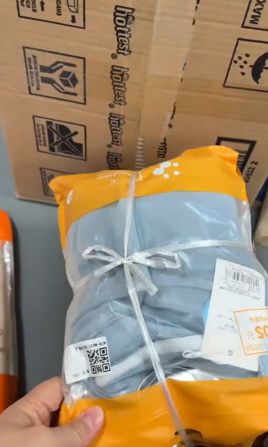 15,000 Sets Casual Everyday Matching Outfit Stock Lot – Easy Resell Women’s Lounge Sets for Boutique Owners – Soft Fabric Comfort Wear – $3 Take-All Clearance – Real-Life Selling Friendly Inventory